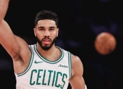 开云体育APP下载-关于凯尔特人逆转雄鹿B队，克莱爆发神勇的信息