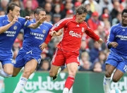 开云体育登录-赛道上的逆袭，周冠宇高光表现引领哈斯车队轻取红牛二队