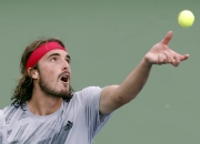 开云体育-美国网球队轻取英国网球队，西西帕斯关键制胜的简单介绍