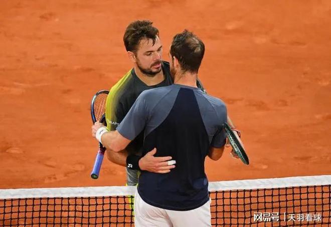 欧洲网球队险胜德国网球队，瓦林卡爆发神勇