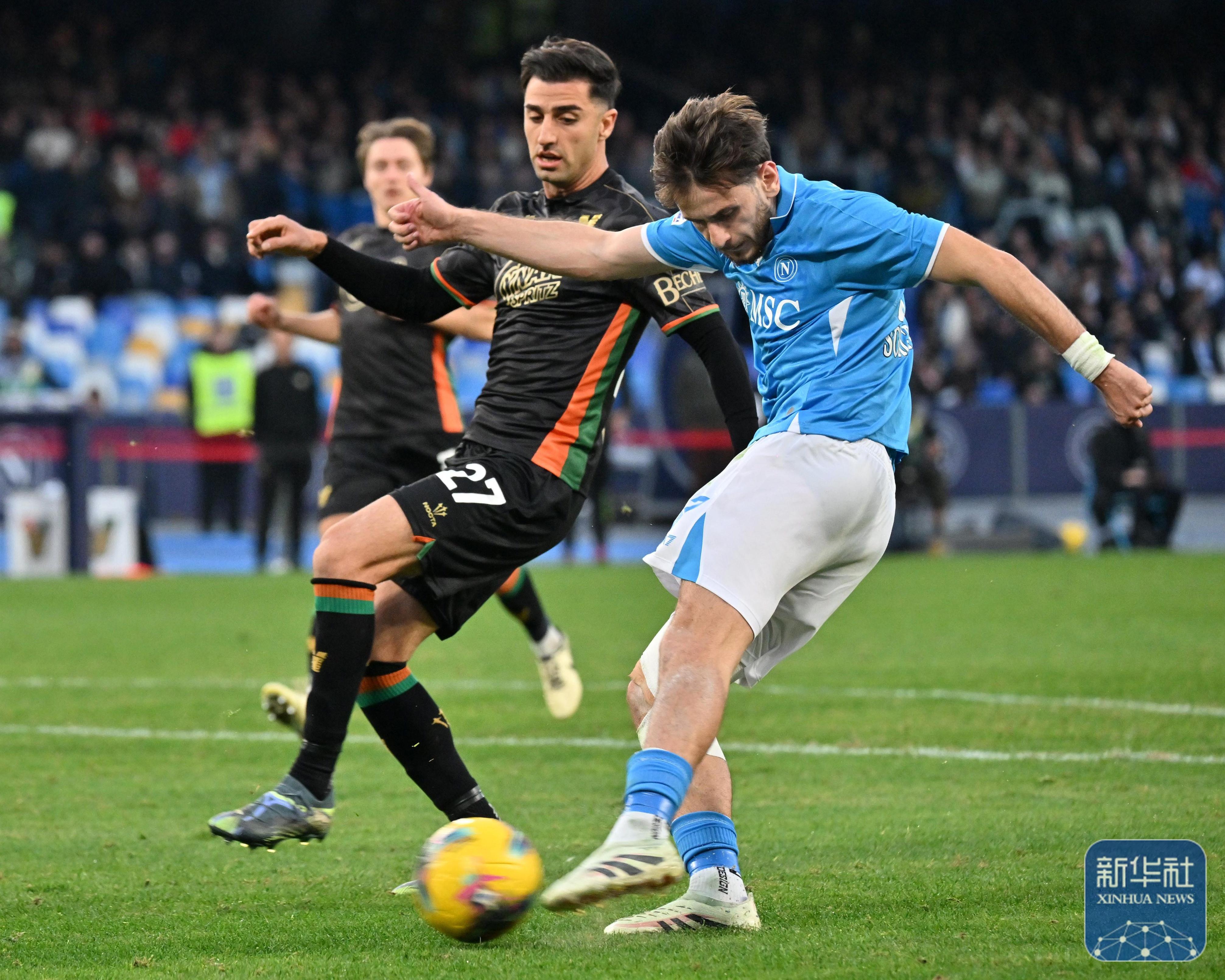 尼斯绝杀告捷,法甲联赛战况一览无余 尼斯绝杀告捷,法甲联赛战况一览无余