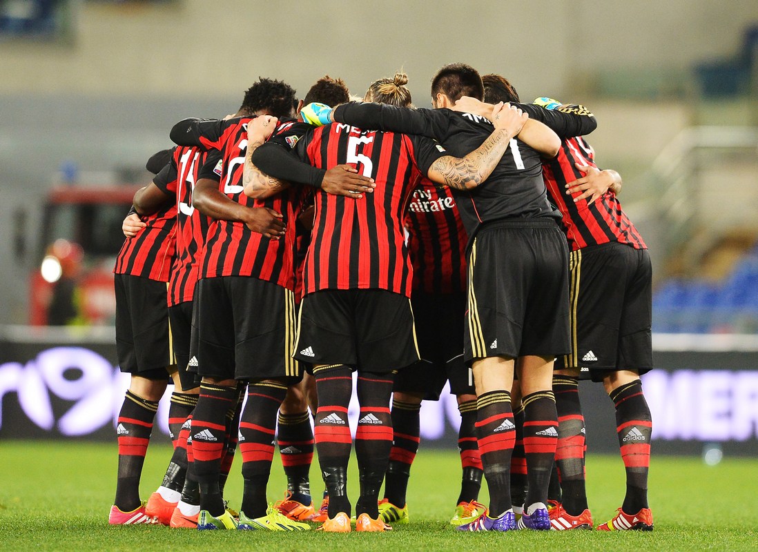 AC米兰客场大捷,保持豪取三分势头 AC米兰客场大捷,保持豪取三分势头