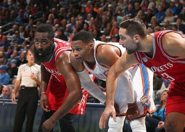 华尔斯球队主场逆转胜利,稳固中游位置 华尔斯球队主场逆转胜利,稳固中游位置