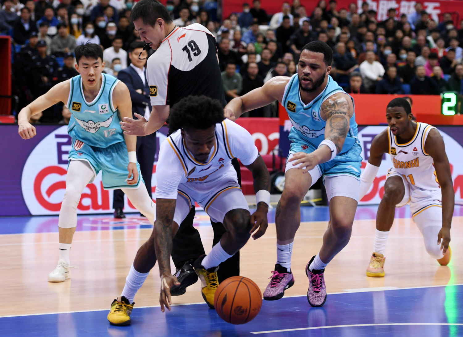 首发阵容调整：山西队试图打破连败记录的简单介绍