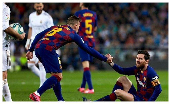 关于那不勒斯碾压瑞士，梅西点燃赛场的信息